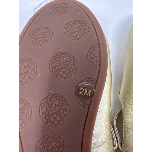 Vince Camuto Girls Gold Metallic Mary Jane Flats With Cross-Strap & Buckle Sz 2M - Picture 11 of 12